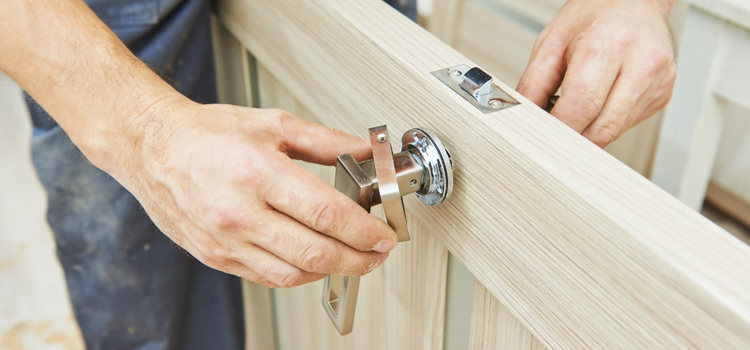 interior door repair Fruit Cove